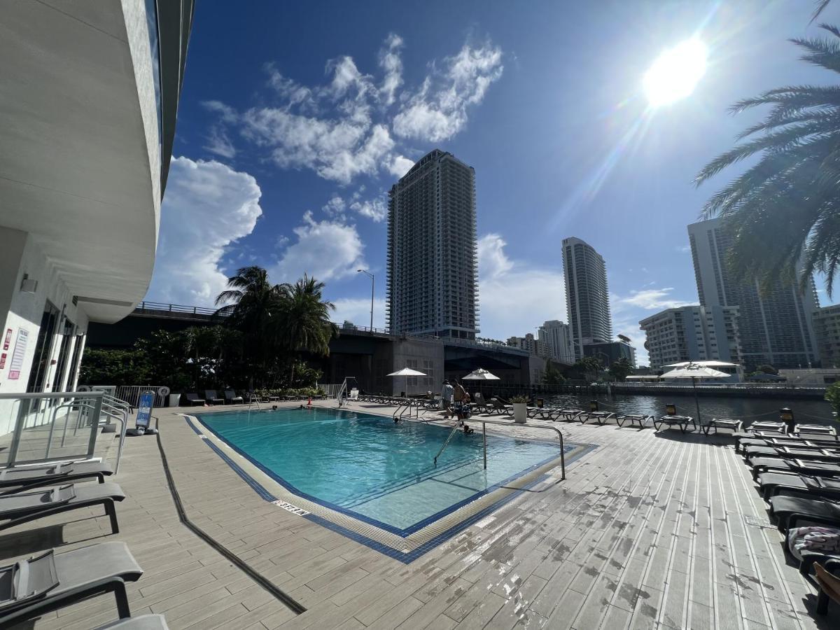 23Rd Floor Luxury & Spacious Beachwalk Resort Apartment With Amazing View ハランデール・ビーチ エクステリア 写真