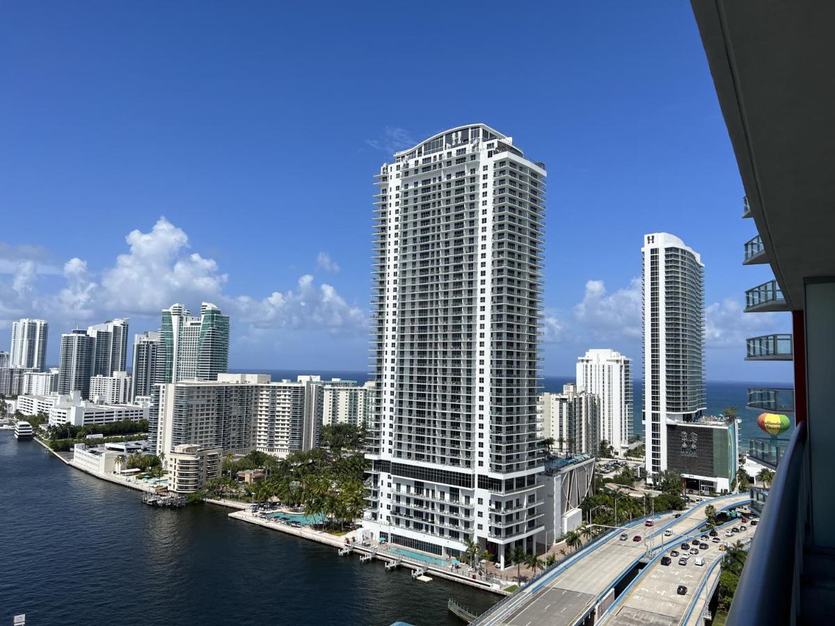 23Rd Floor Luxury & Spacious Beachwalk Resort Apartment With Amazing View ハランデール・ビーチ エクステリア 写真