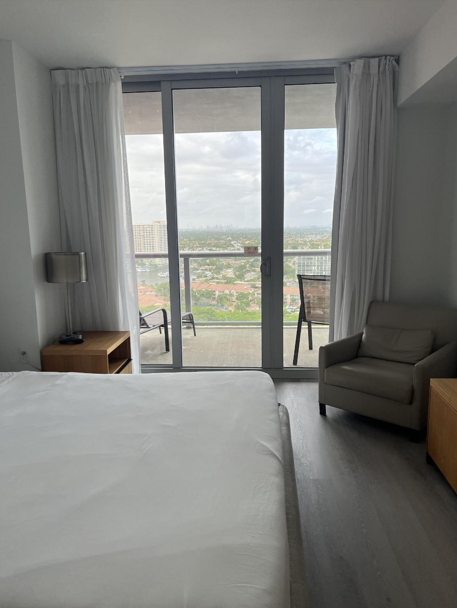 23Rd Floor Luxury & Spacious Beachwalk Resort Apartment With Amazing View ハランデール・ビーチ エクステリア 写真