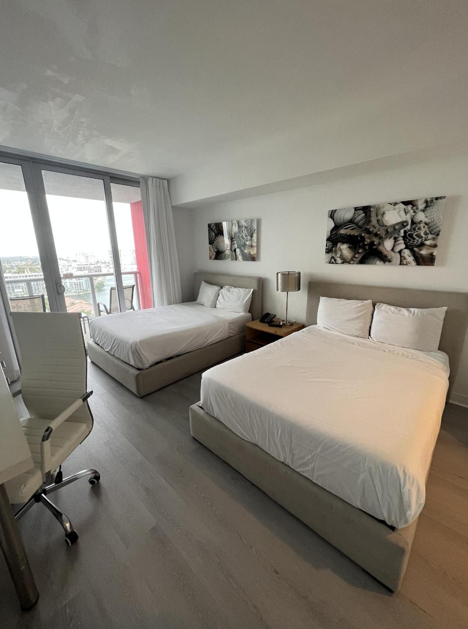 23Rd Floor Luxury & Spacious Beachwalk Resort Apartment With Amazing View ハランデール・ビーチ エクステリア 写真